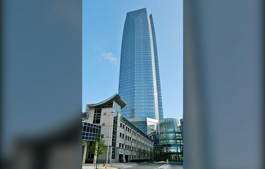 Devon Energy Agrees to Sell Texas Eagle Ford Shale Fields to Crescent for $4.2 Billion
