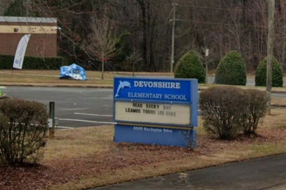 Devonshire Elementary Gets New Playground as 60-Plus American Airlines Volunteers Dig In