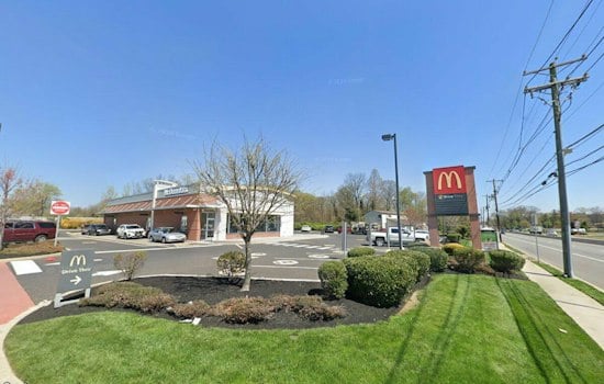 DeVonta Smith Serves Free Hotcakes at Cherry Hill McDonald's as Fans Line Up Around the Block