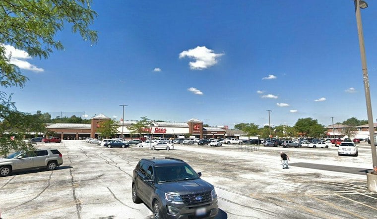 Disabled Woman's Son Tackles Alleged Carjacker at Hickory Hills Jewel-Osco