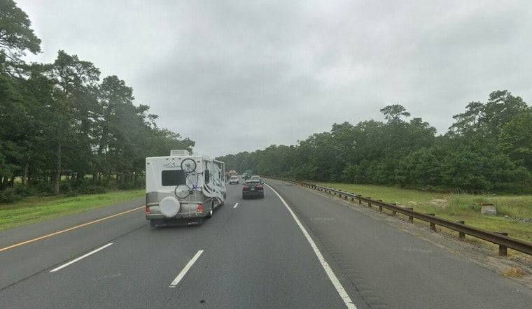 Dodge SUV Bursts Into Flames on Garden State Parkway in Clark, Riders Flee Safely