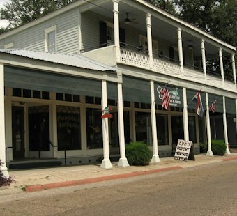 Donaldsonville Locks Down Worker Housing Rules as Billion-Dollar Plants Loom