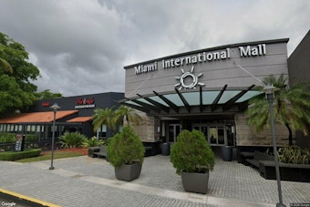 Doral Mall Theft Suspect Leads Chase Along Mall Road Before Ramming Police SUV