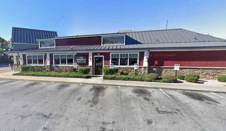 Douglasville Man Dials 911 To Dodge Red Lobster Bill, Police Say