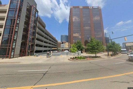 Downtown Grand Rapids Panera Closes After 13 Years as Lunch Crowds Fade