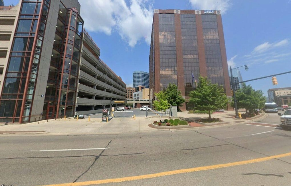 Downtown Grand Rapids Panera Closes After 13 Years as Lunch Crowds Fade