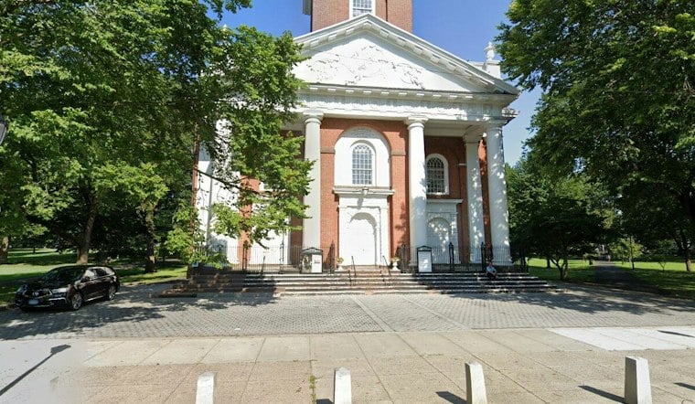 Dozens of CT 'No Kings' Rallies Saturday Push Early Voting Ahead of Nov. 3