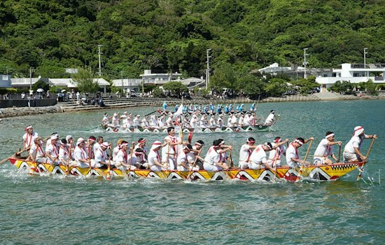 Dragon Boats Hit Pittsburgh This Weekend as 40-Plus Teams Race for Cancer Survivors