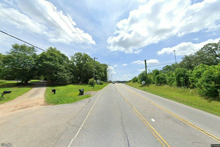 Driver Dies, Passenger Hurt After SUV Flips on Pelzer Highway in Pickens County