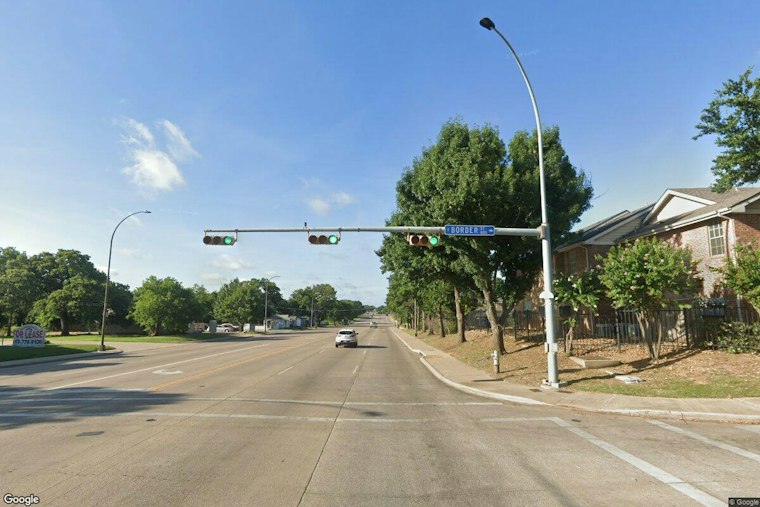 Driver Flees After Killing Woman In Wheelchair On Arlington's South Collins Street
