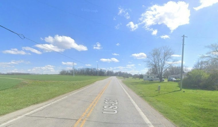 Driver In His 80s Dies After Car Veers Into Tree South Of Lafayette