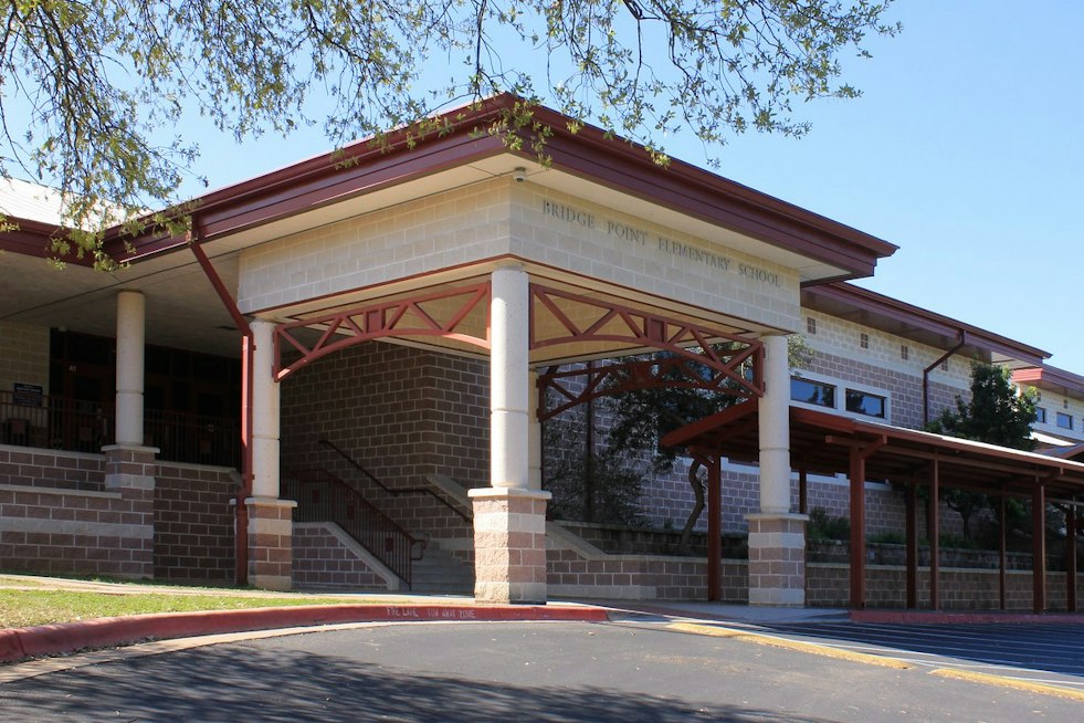 Eanes ISD Weighs $20,000 Transfer Tuition Proposal