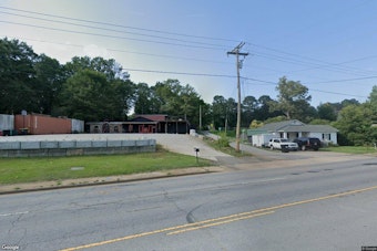 Easley Store Owner Holds Drunk Burglary Suspect at Gunpoint, Deputies Say