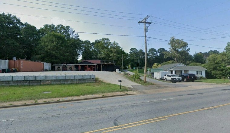 Easley Store Owner Holds Drunk Burglary Suspect at Gunpoint, Deputies Say