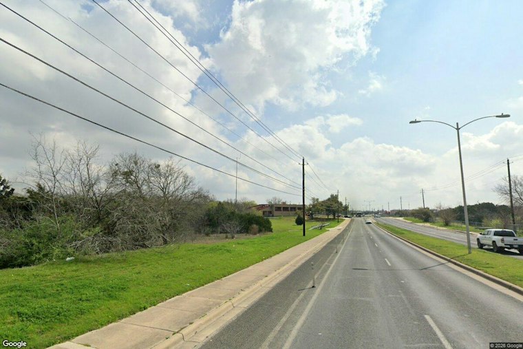 East Austin Bicyclist Dies After Thursday Night Crash on Loyola Lane