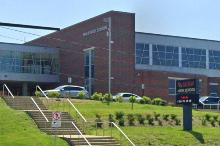 East Cleveland Schools Chase Down Truants With Bus Tickets and Closets Full Of Clothes