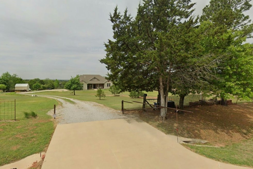 East Edmond Vineyard Venue Clears Key Vote, Caps Crowds at 450