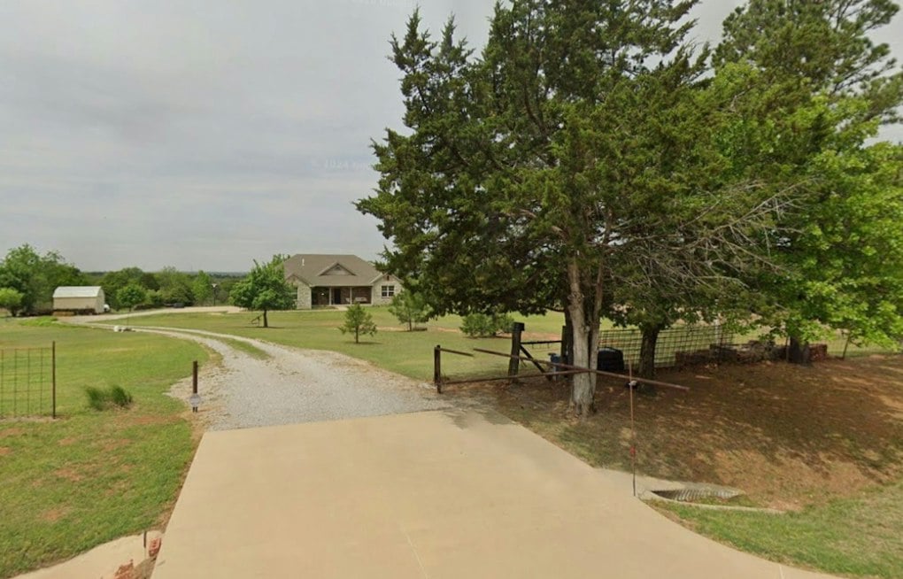 East Edmond Vineyard Venue Clears Key Vote, Caps Crowds at 450