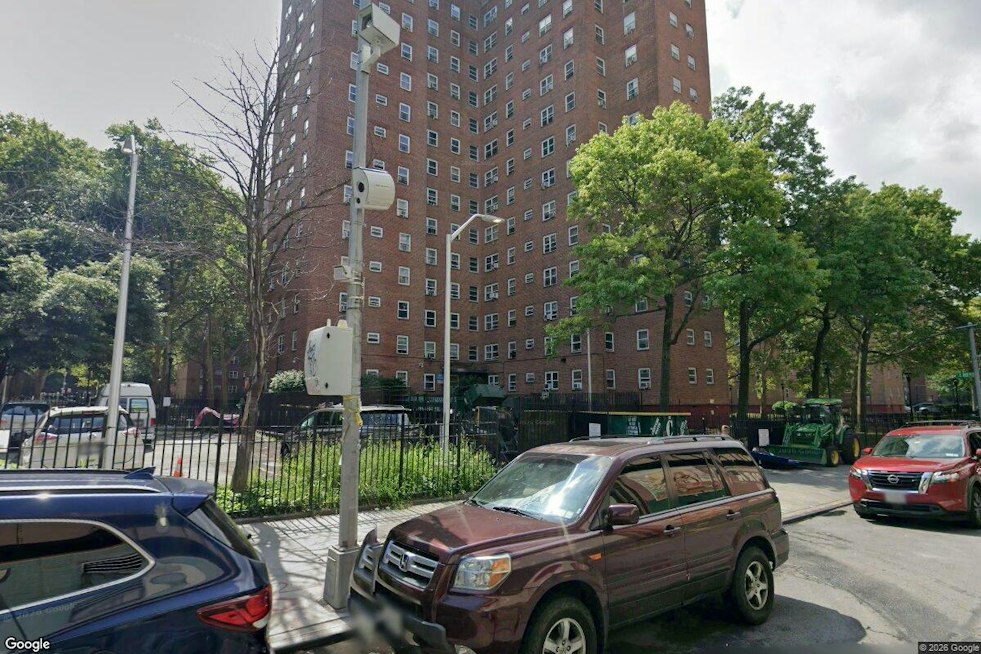 East Harlem Tenant Waits Years for NYCHA Fix as Repairs Now Take 470 Days Citywide