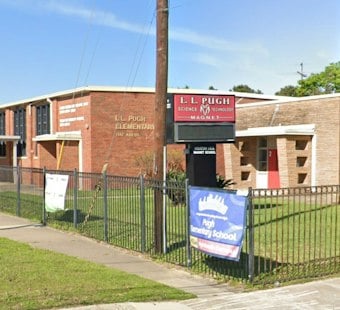 East Houston Classrooms Hit 89 Degrees as Pugh Elementary Students Call Parents