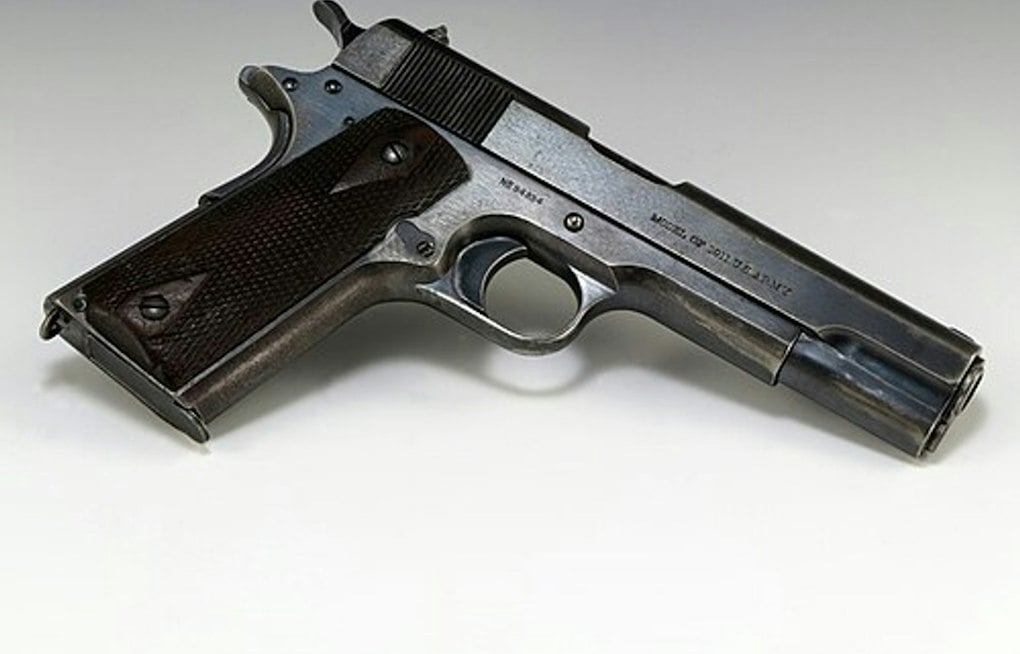East Point Elementary Student Brings Gun to School, Staff Act Fast