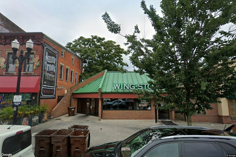 Eight Teens Jump Three UC Freshmen Outside Short Vine Wingstop, Steal Scooters