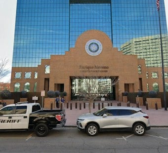 El Paso Sets First-Day In-Person Early Voting Record Amid 22,000-Ballot Turnout