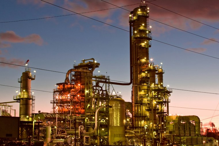 El Segundo Lands $425 Million Chevron Deal to Plug Looming City Budget Hole