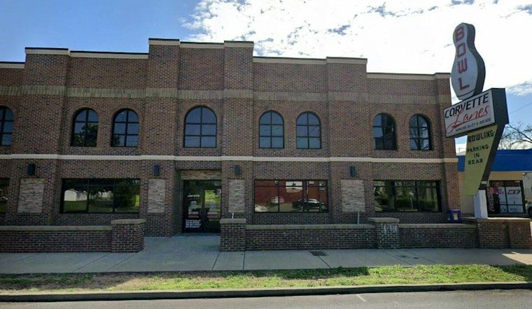 Elgin Lanes’ Wood Floors Meet a New Chapter at October Open House