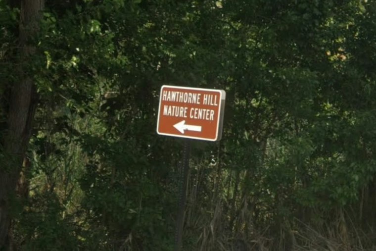 Elgin's Hawthorne Hill Nature Center Chases Illinois' Second Certified Therapy Trail