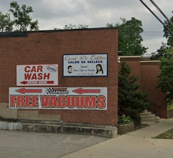 Elgin Salon Wins Council Fight to Add Bar, Six Gambling Machines