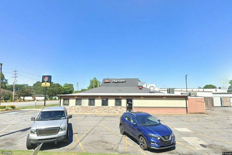 Elizabeth City Pizza Hut Build Rolls On as Construction Continues