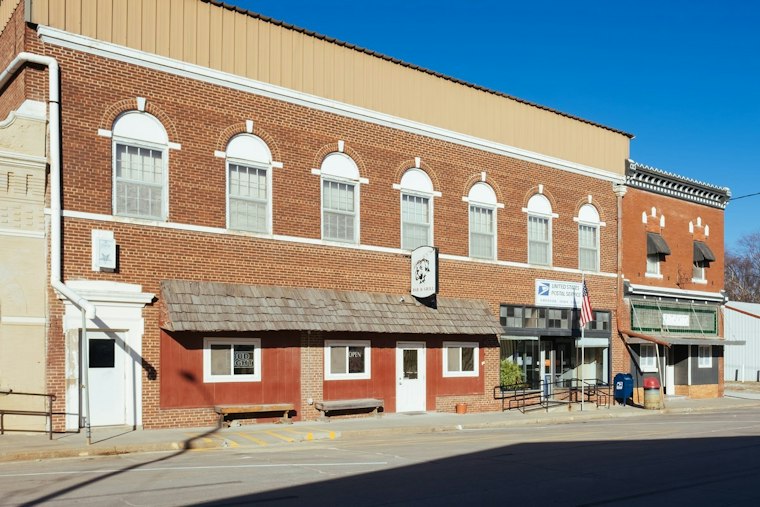 Emerson Grabs Old rue21 HQ in Warrendale for New 88,000-Square-Foot R&D Hub
