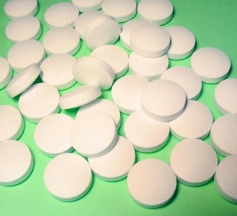 Enid Woman Busted With 400 Pills, Meth as Husband Remains on the Run