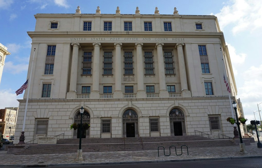 Ex-San Antonio Gambler Turned Adviser Joins FBI Fraud List Over $10M Scheme