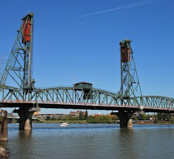 FAA Investigates Portland Floatplane’s Flight Beneath Hawthorne Bridge