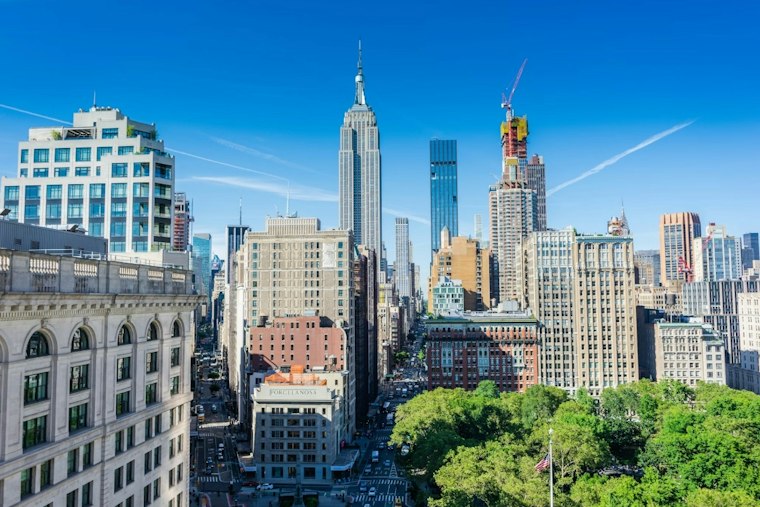 Fall Chill, Then Grill: NYC Basks in Sunshine Before Late-Week Warmup