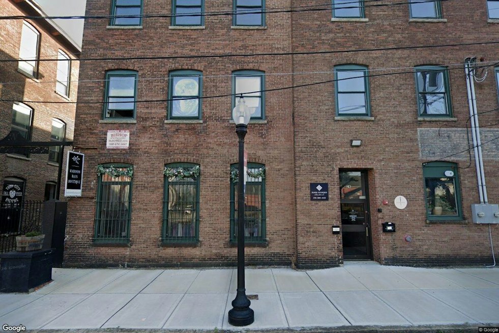 Fall River's Axis Bats Finds Its Swing in Majors, One Training Bat at a Time