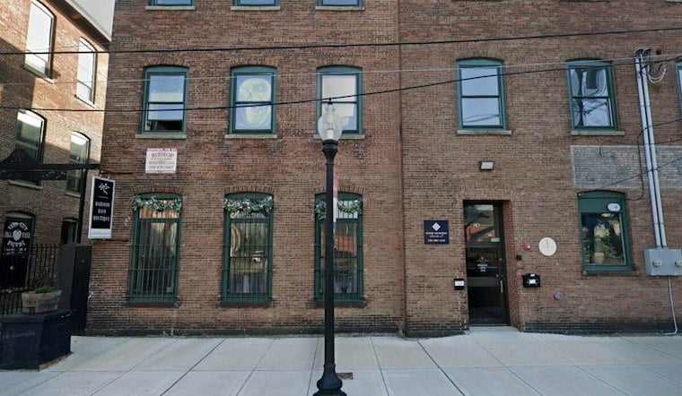 Fall River's Axis Bats Finds Its Swing in Majors, One Training Bat at a Time