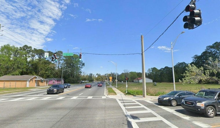 Fatal Crash Shuts Down Edgewood Avenue at Cleveland Road in Magnolia Gardens