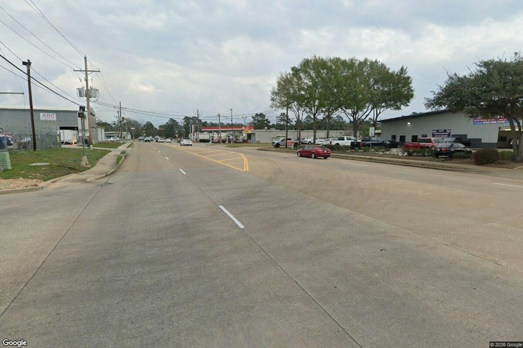 Fatal Crash Shuts Down I-45 North in Conroe, Drivers Stuck for Hours