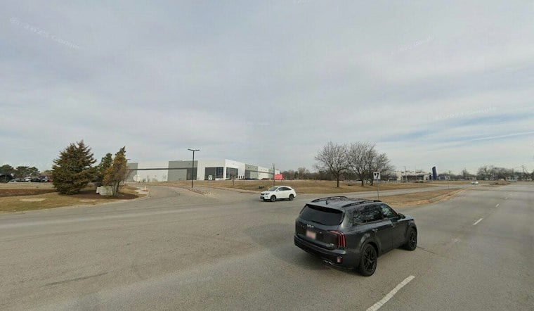 Fatal Elmhurst Crash Shuts Down Grand Avenue Tuesday Night