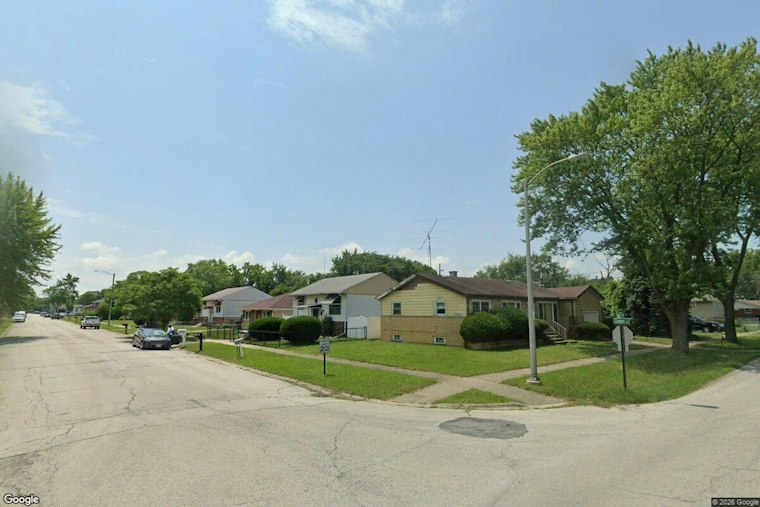 FBI Raids Dixmoor Home on Cooper Avenue, SWAT Team and Deputies Swarm Block