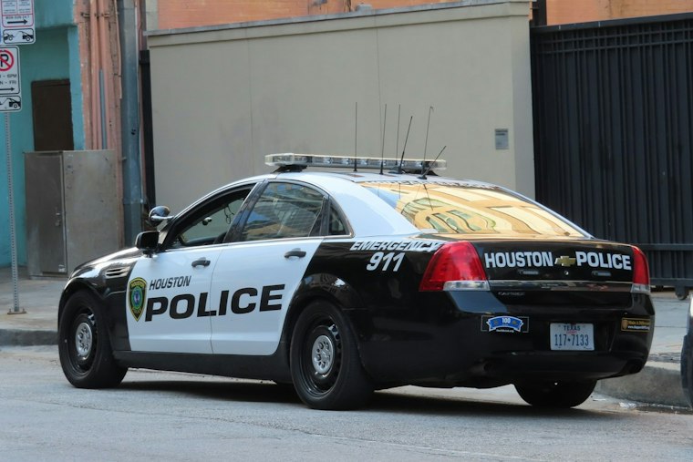 FBI SWAT Hits Houston in Early-Morning Sweep, Details Still Limited