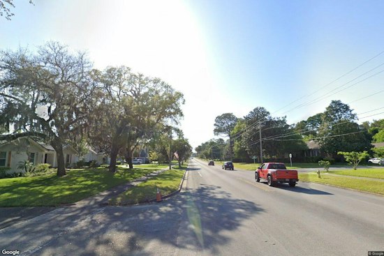 Fernandina Beach Trades Atlantic Avenue Parking Spots for New Bike Lanes