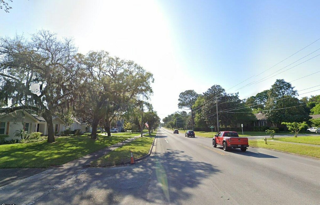 Fernandina Beach Trades Atlantic Avenue Parking Spots for New Bike Lanes