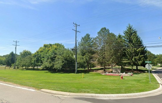 Fiber-Optic Cable Damage Along M-24 Shuts Down Lake Orion, Oxford Schools