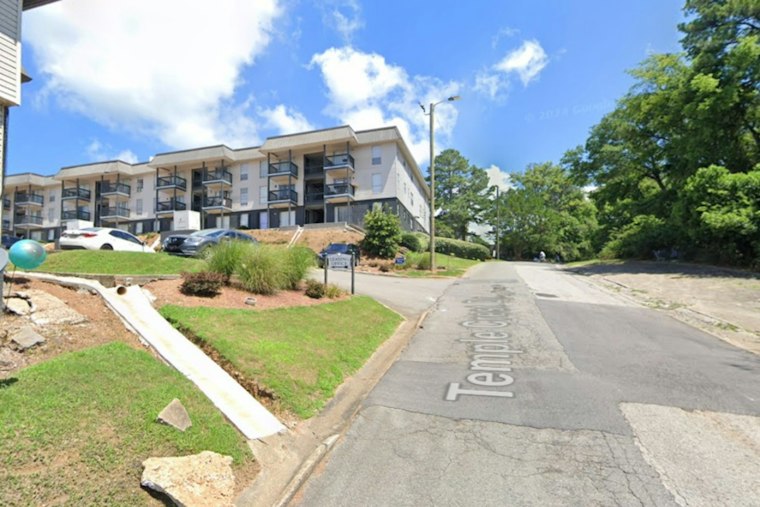 Fire Hits 2700 Homewood Apartments on Temple Crest Drive in Birmingham