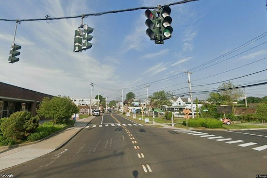 Five Men In Black Audi Rob Milford Victim At Knifepoint, Police Say