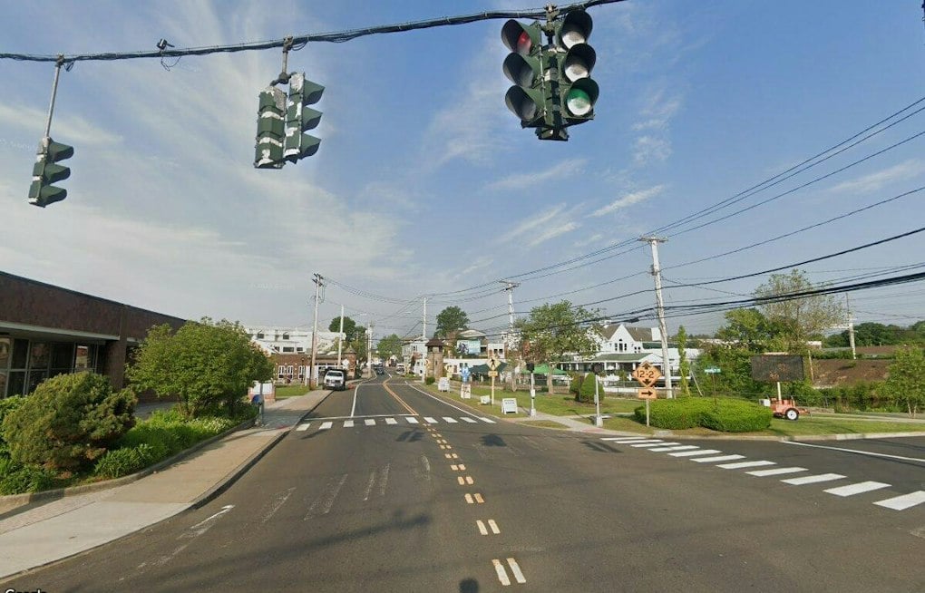 Five Men In Black Audi Rob Milford Victim At Knifepoint, Police Say